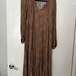 Old Navy Brown Patterned Long Sleeve Dress